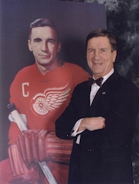 Ted Lindsay, 2012 Spirit of St. Nicholas Award Winner